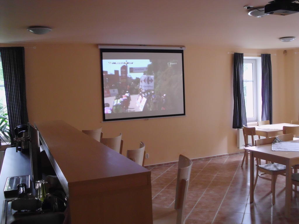 Apartmany Doma Janov nad Nisou Exterior photo